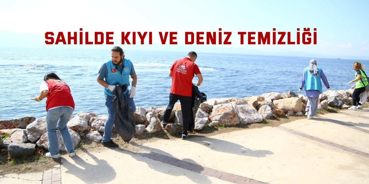 Sahilde kıyı ve  deniz temizliği