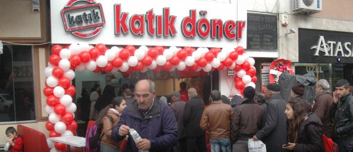 Beleş dönere hücum ettiler!