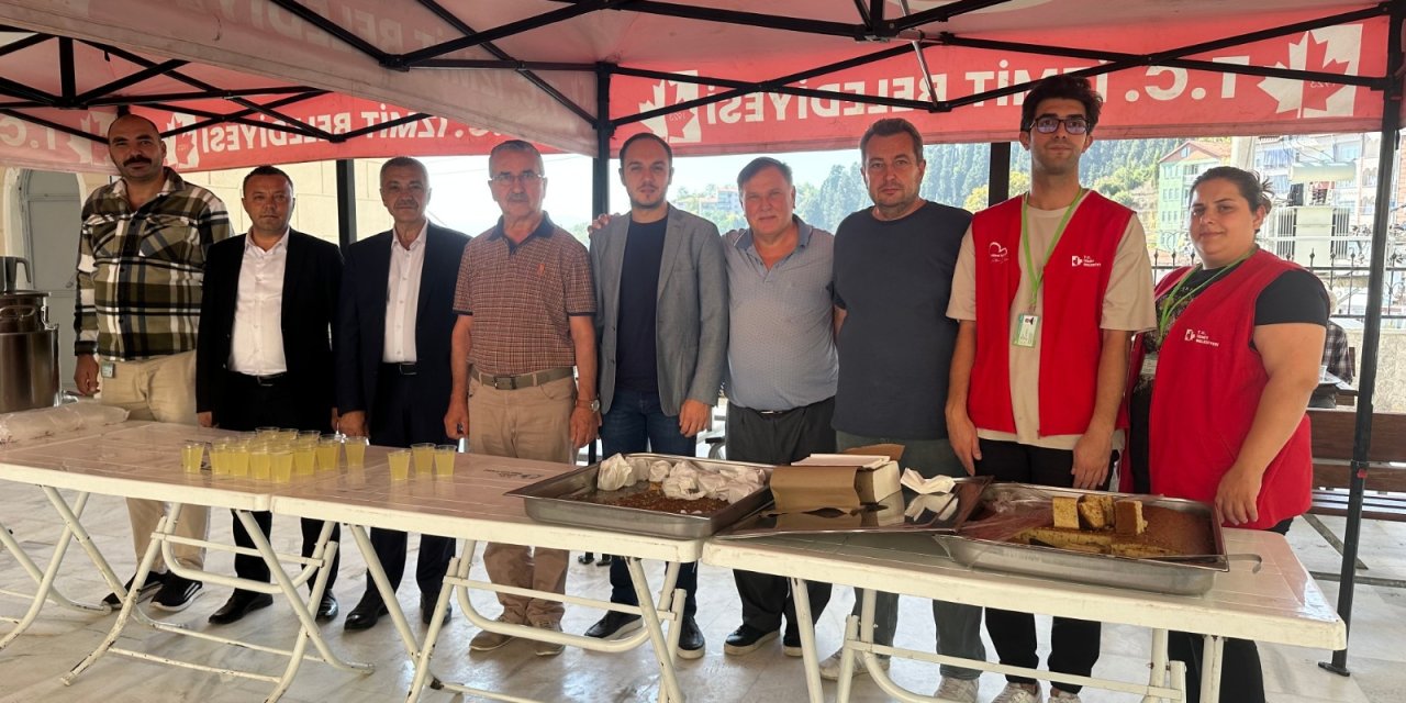 İzmit Belediyesi Fatih Camii cemaati ile buluştu