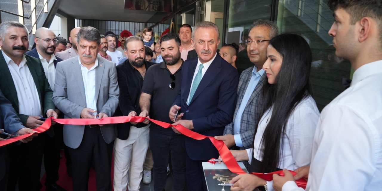 Hece Teknoloji Açılışıyla Hizmet Vermeye Başladı!