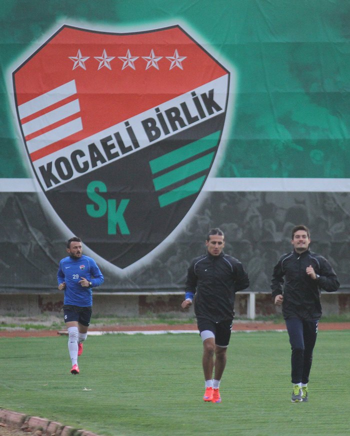 Kocaeli Bilikspor Evinde Yenilmiyor
