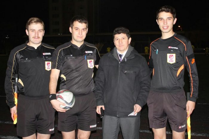 Gebzeli hakem kardeşler göz doldurdu