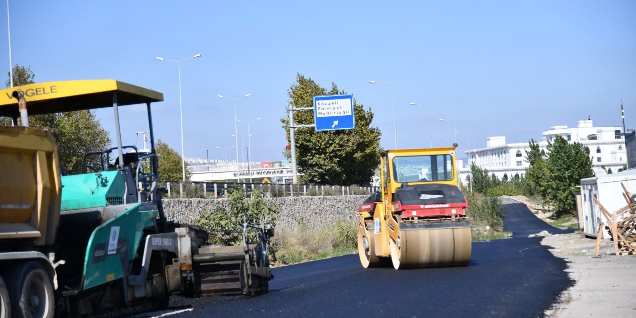 Trafiği rahatlayacak yeni yol asfaltlanıyor