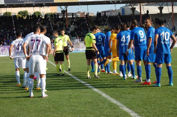 Menekşe transferde nokta atışı yapacak