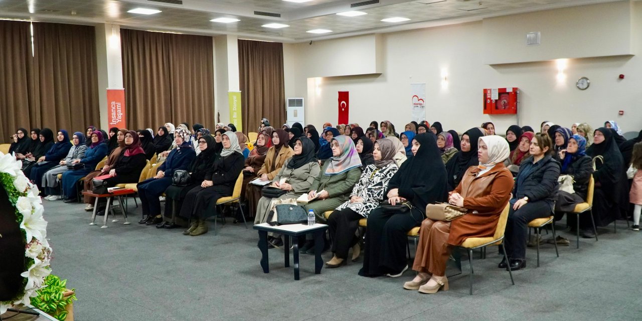 SP KOCAELİ KADIN KOLLARI EKİM AYI İL DİVAN TOPLANTISI    "Adaletin ve insanlığın yanında  durmak bizim vazifemizdir"