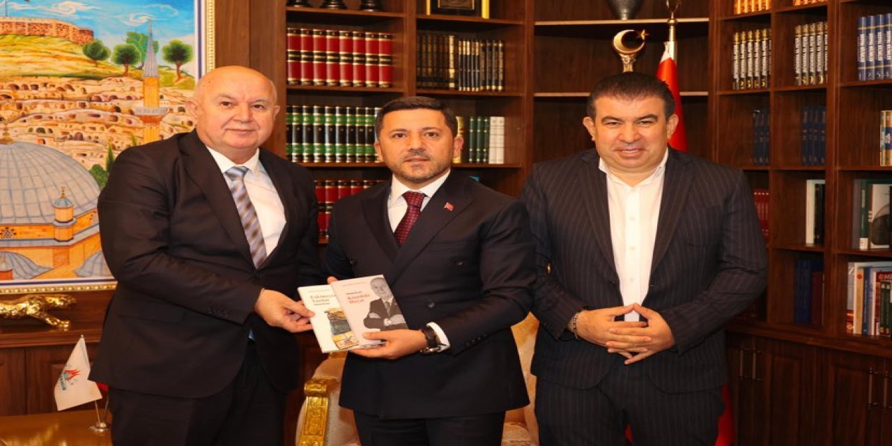 Anayurtlu ve Ercan’dan Rasim Arı’ya “Hayırlı olsun” ziyareti