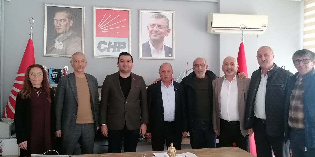 Eğitim Sen’den CHP’ye teşekkür ziyareti