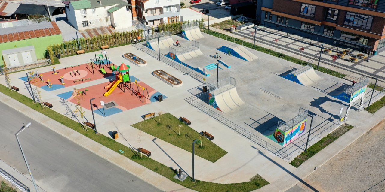 Skate parklar gençlerin gözdesi oldu