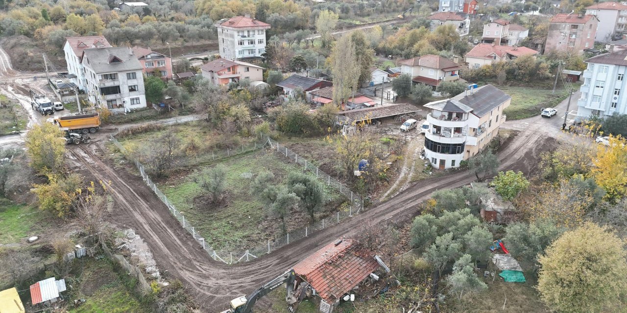 Karamürsel’de yeni yollar açıldı