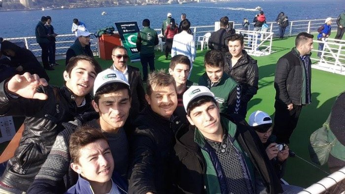 Yeşilay çırak öğrencileri boğaz gezisinde buluşturdu