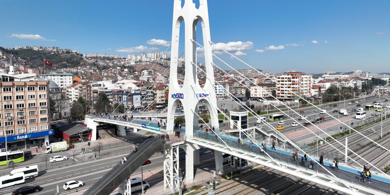 Yürüyen merdiven arızasının sebebi "Stop Butonu"