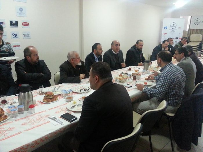 TÜMSİAD üyeleri kahvaltıda buluştu