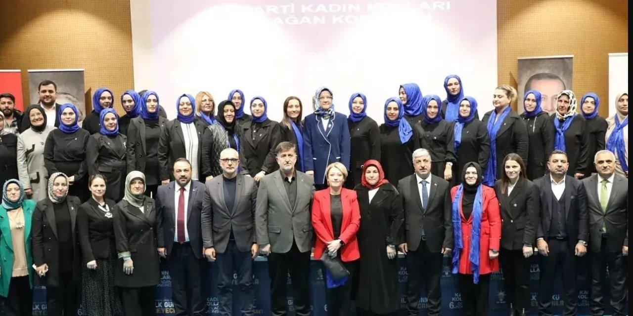 AK Parti Dilovası Kadın Kolları’na yeni başkan