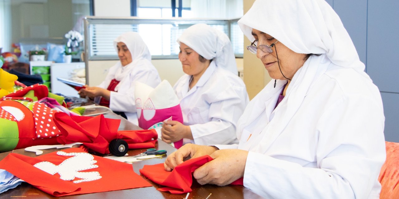 LÖSEV’in anneleri üretiyor, lösemili çocuklar iyileşiyor