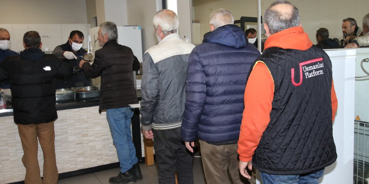 Sıcak yemek ile öz bakım desteği!