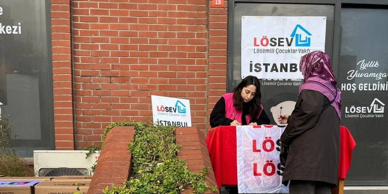 LÖSEV mutlu et paketleri ile  Mutluluk paylaştıkça çoğalıyor