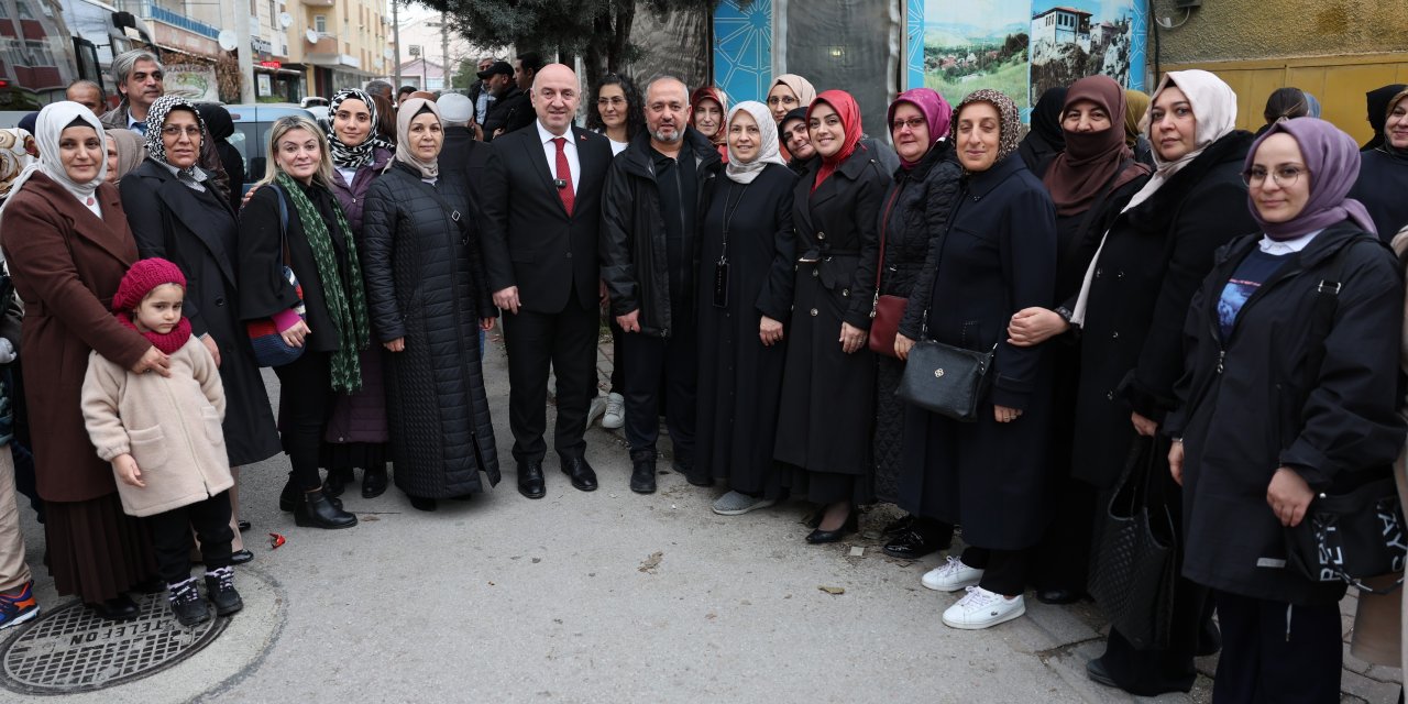 Başkan Bıyık, umre yolcularını uğurladı
