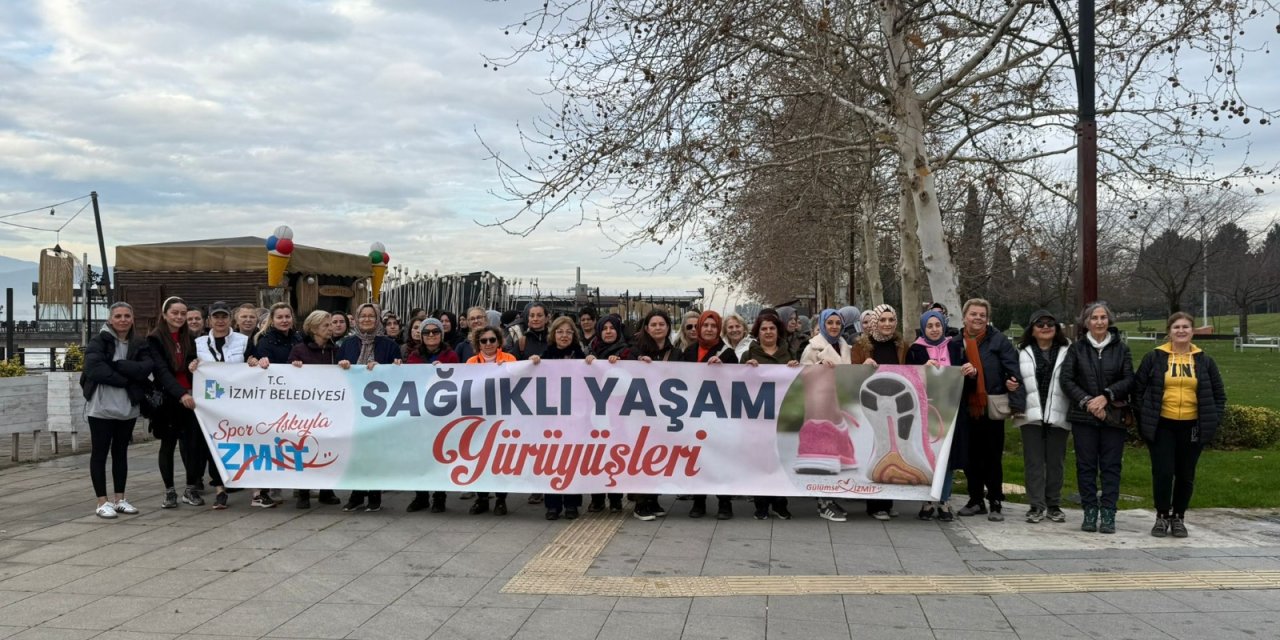 İzmitliler, yılın ilk ‘Sağlıklı Yaşam Yürüyüşü’nde nefes aldı