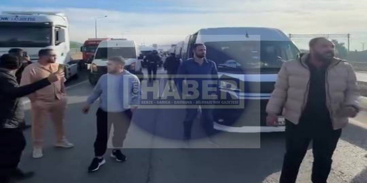 Servis şoförlerinden EDS’ye tepki: Yolu trafiğe kapattılar