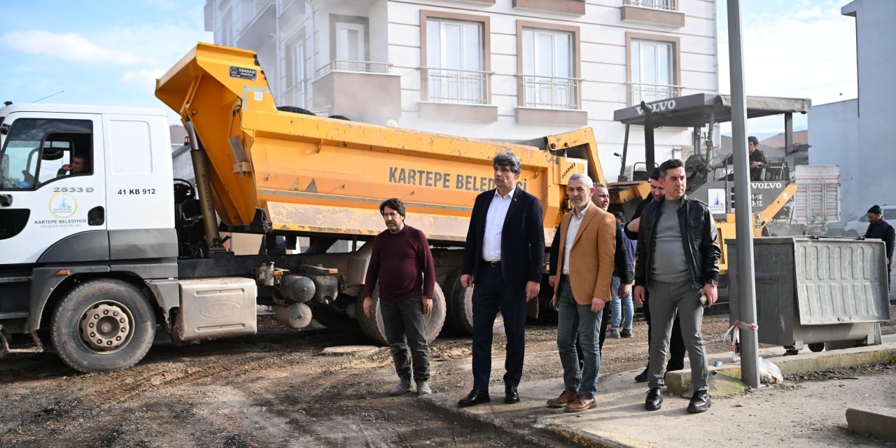 Kartepe Istasyon Mahallesi’nde 280 ton asfalt
