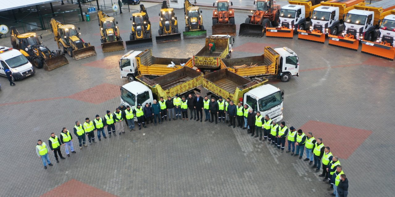 Kartepe'de ekipler, kar nöbetine hazır