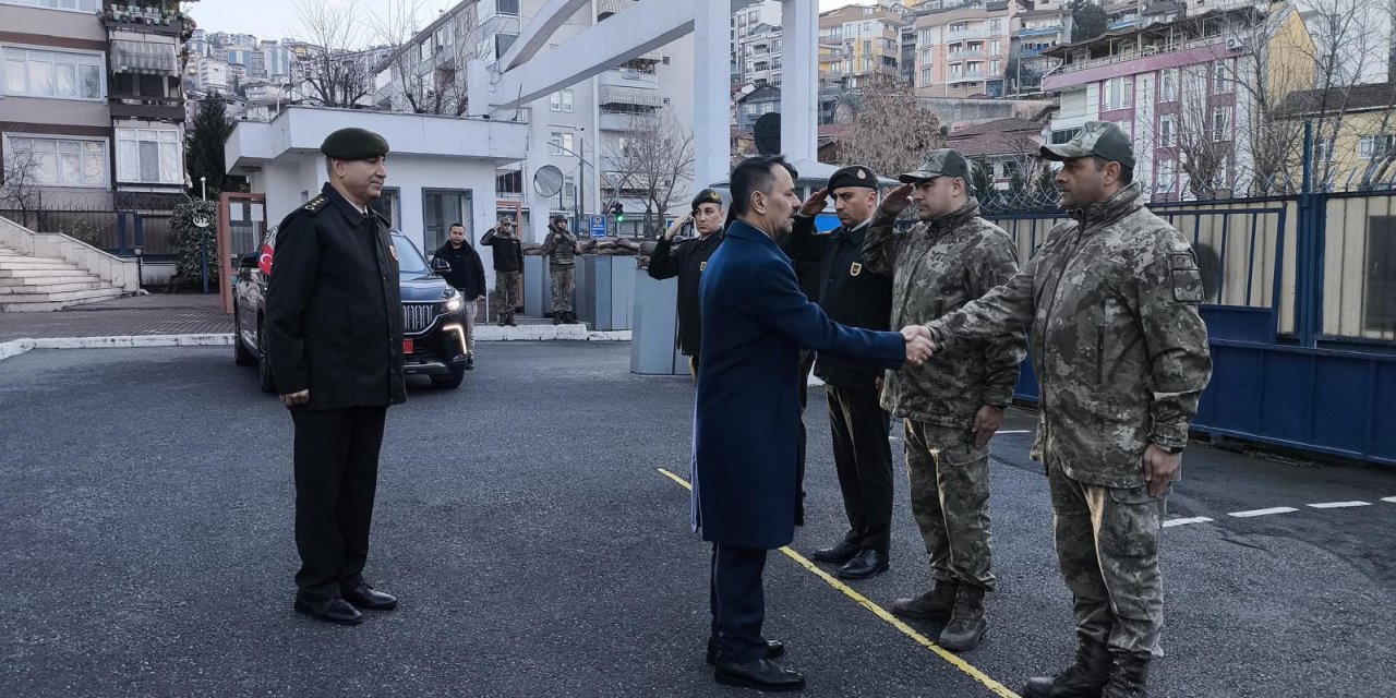 Vali Aktaş’tan asker alma  bölge başkanlığına ziyaret