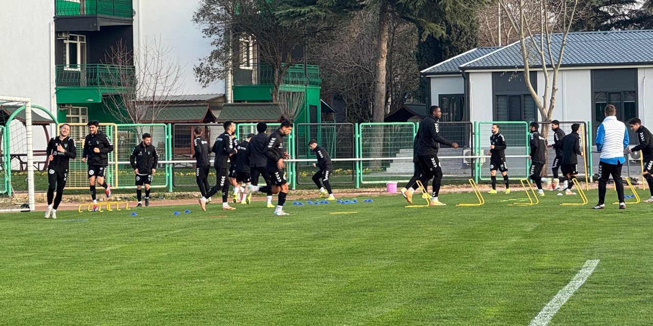 Kocaelispor'da Beridze ve Mijo Caktas kadroda düşünülmüyor