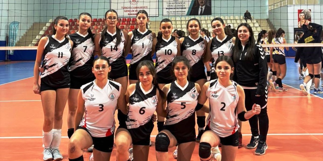 Kocaeli Voleybol Yıldız Kızlar Ligi maçları başladı