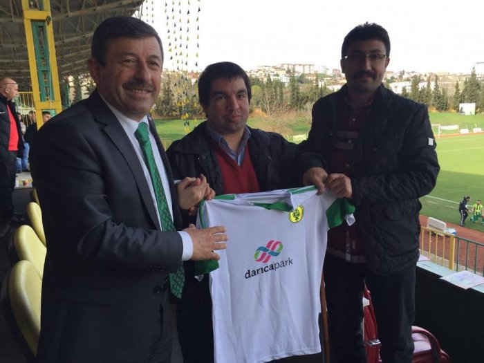 Engelli Gürkan’a anlamlı jest