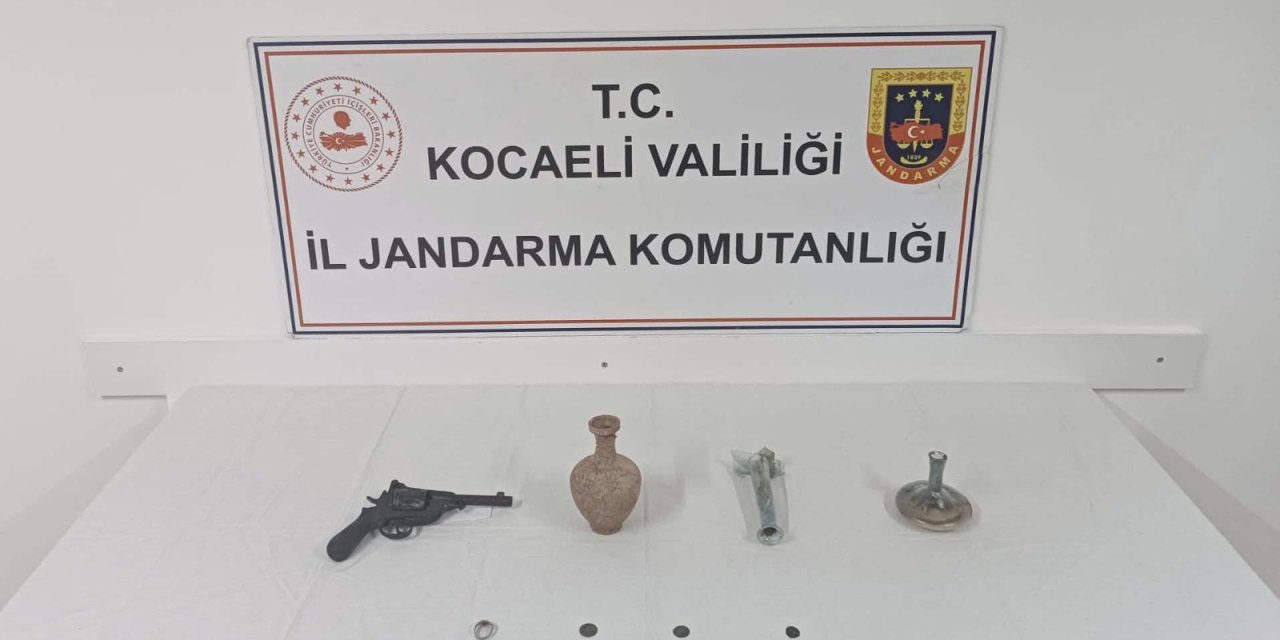 Osmanlı dönemine ait eserler ele geçirildi!