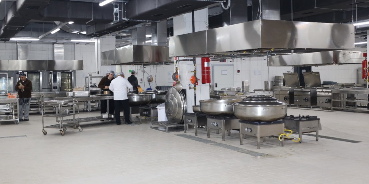 Her gün 1000 ihtiyaç sahibine yemek