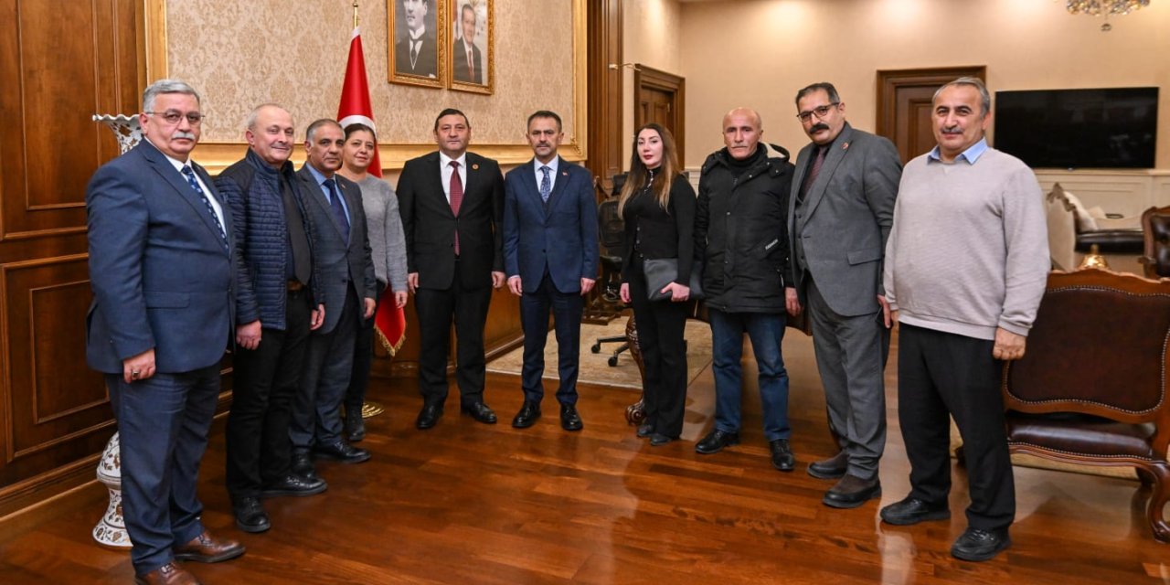 Vali Aktaş, Muhtarlar Dernek Yönetimini Ağırladı