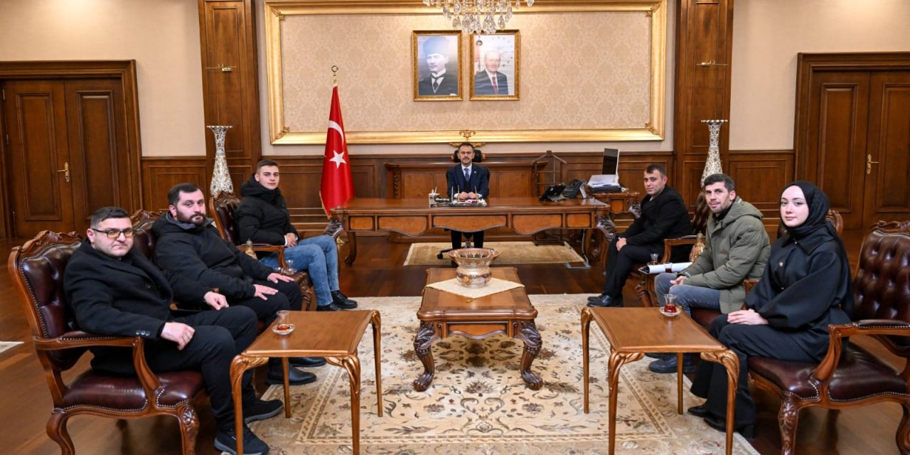 Karadenizliler Derneğinden Vali Aktaş'a Ziyaret