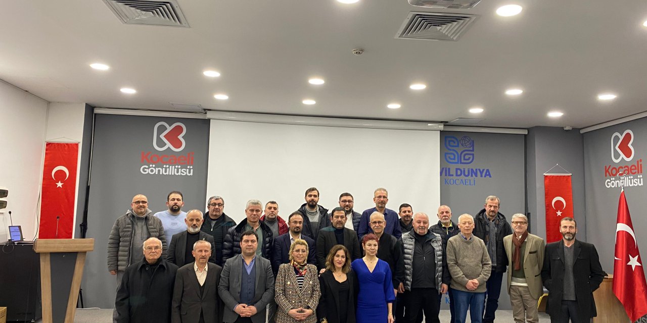 Kocaeli Aydınlar Ocağı’nda Konferans