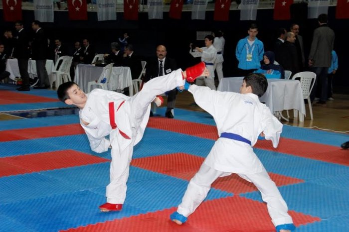 Büyükşehir Karate Ligi’nin 4. etabı yapılacak