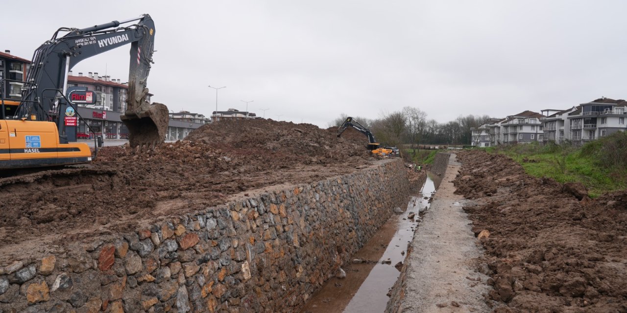 İSU’dan dere ıslah çalışmaları