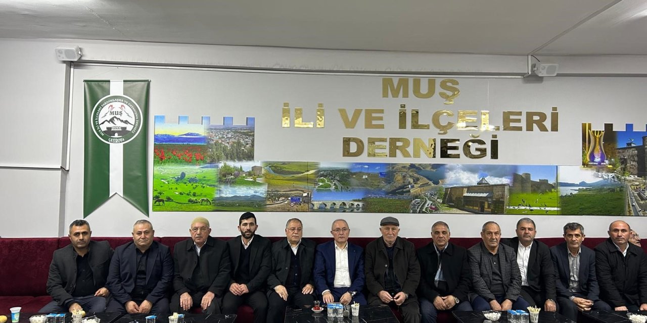 Ağrılı husumetli aileler barış ilan etti