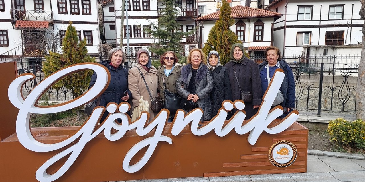 50 yıl önceki arkadaşlar; Taraklı’da..