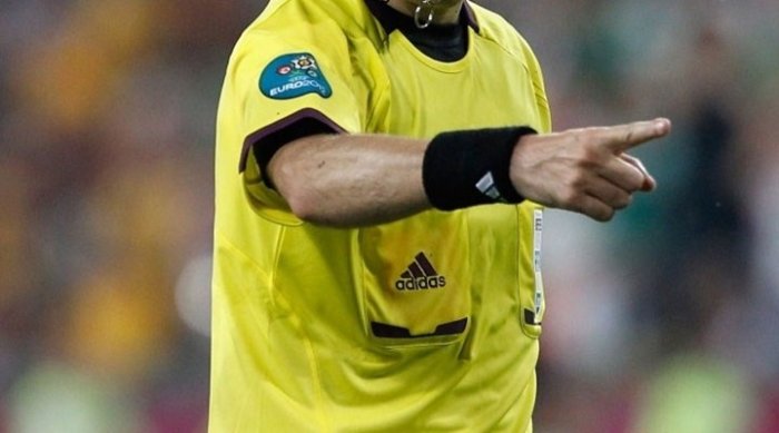 Derbinin hakemi Kömel