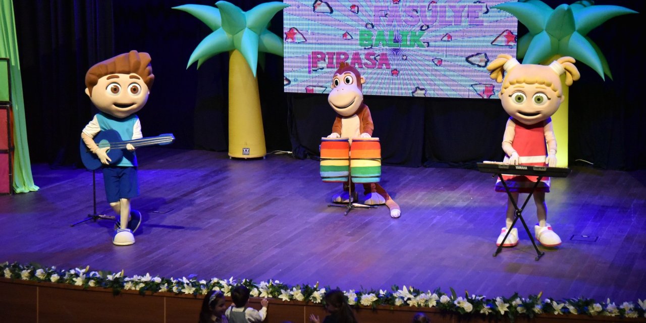 Başiskele'de çocuklar Kukuli ile doyasıya eğlendi