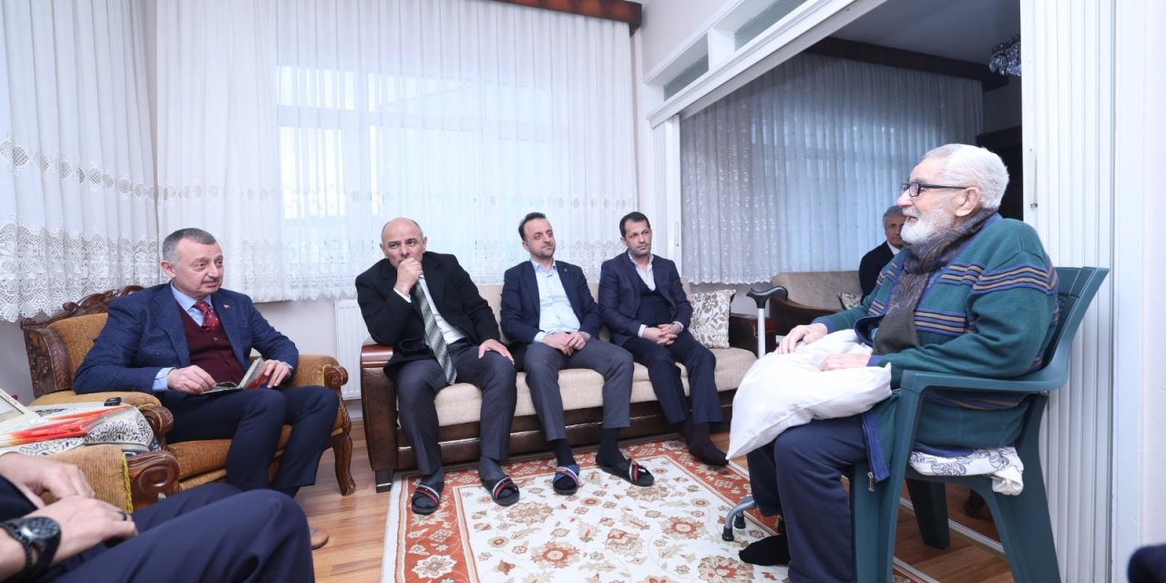 Büyükakın’dan, milli güreşçiye vefa ziyareti