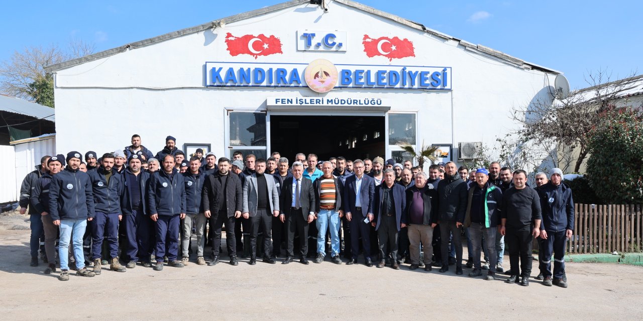 Çalışanlara Sucuk Ekmek İkramı