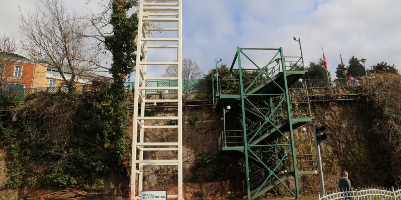 İzmit Tren Garı asansörü için yeni ihale