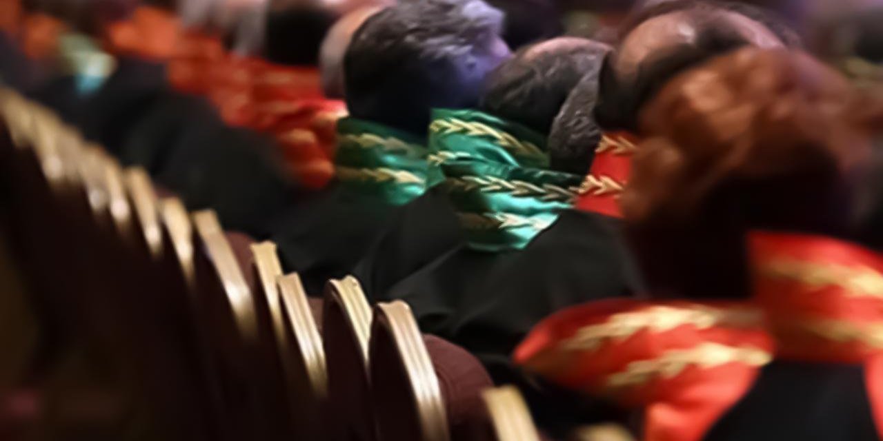 Hakim ve savcıların görevde yükselme kararları Resmi Gazete'de