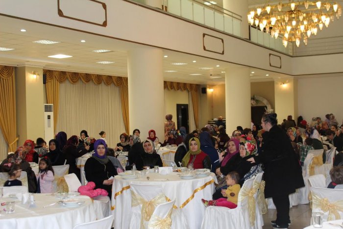 Hisar Ailesi yetimler için kampanya düzenledi