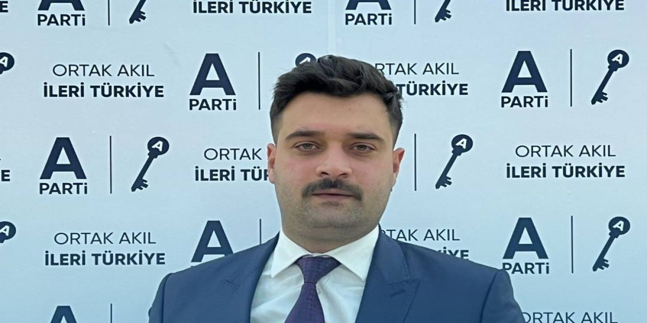 Anahtar Parti Çayırova Gençlik Kolları'na Yeni Başkan!