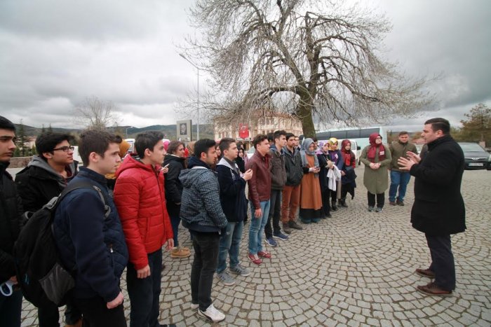 41 Genç’ten tarihi gezisi