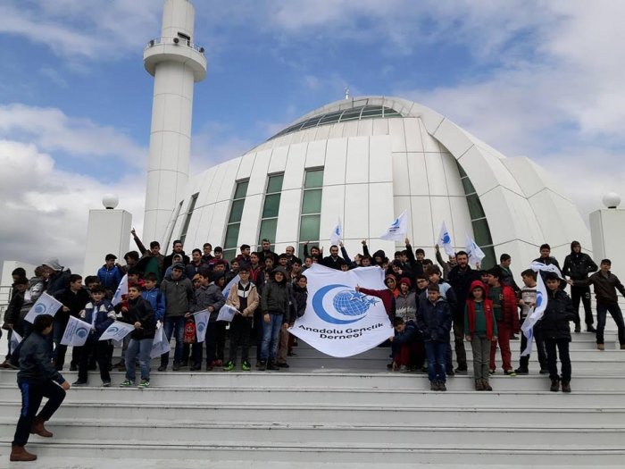 AGD şehitler için fidan dikti