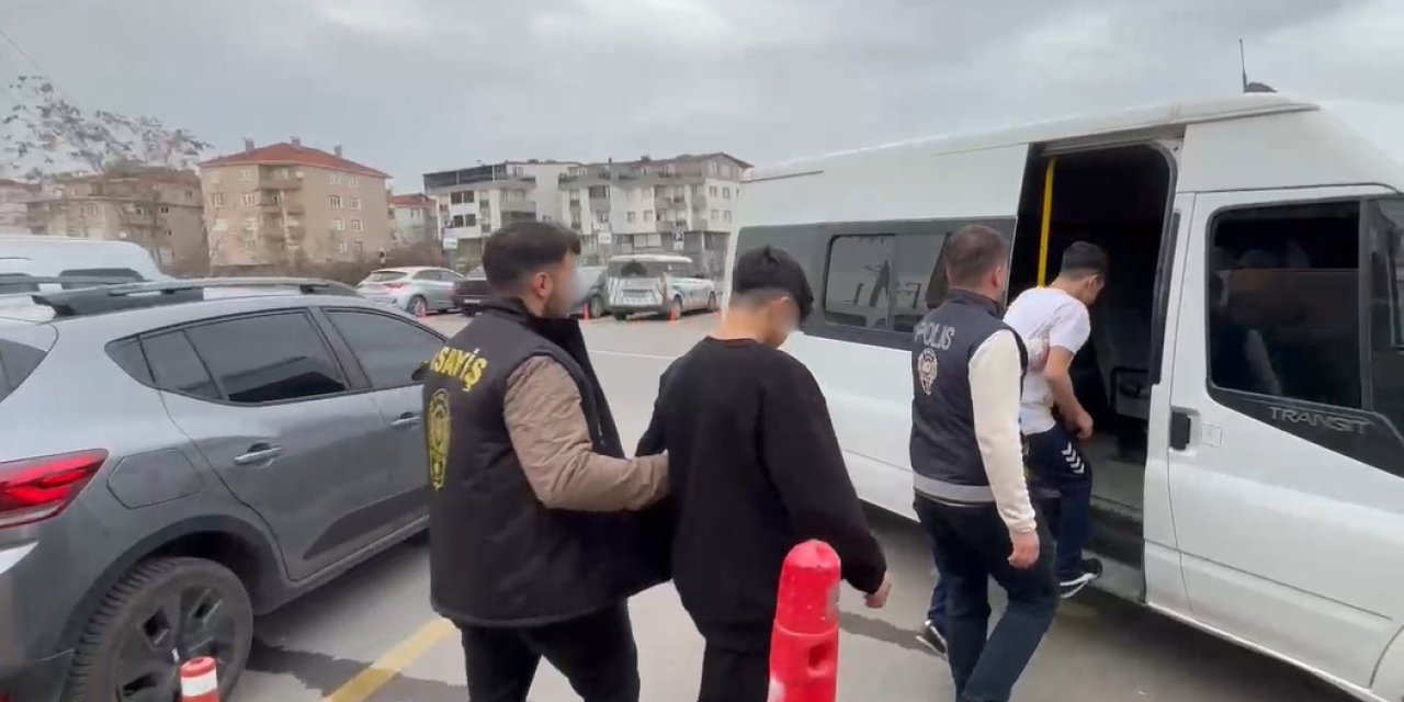 Kocaeli polisi'nden başarılı operasyon: motosiklet hırsızları yakalandı!