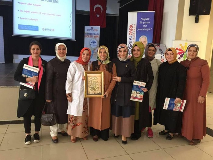 Özel Hisar’dan velilere seminer